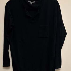 Long sleeve crewneck sweater